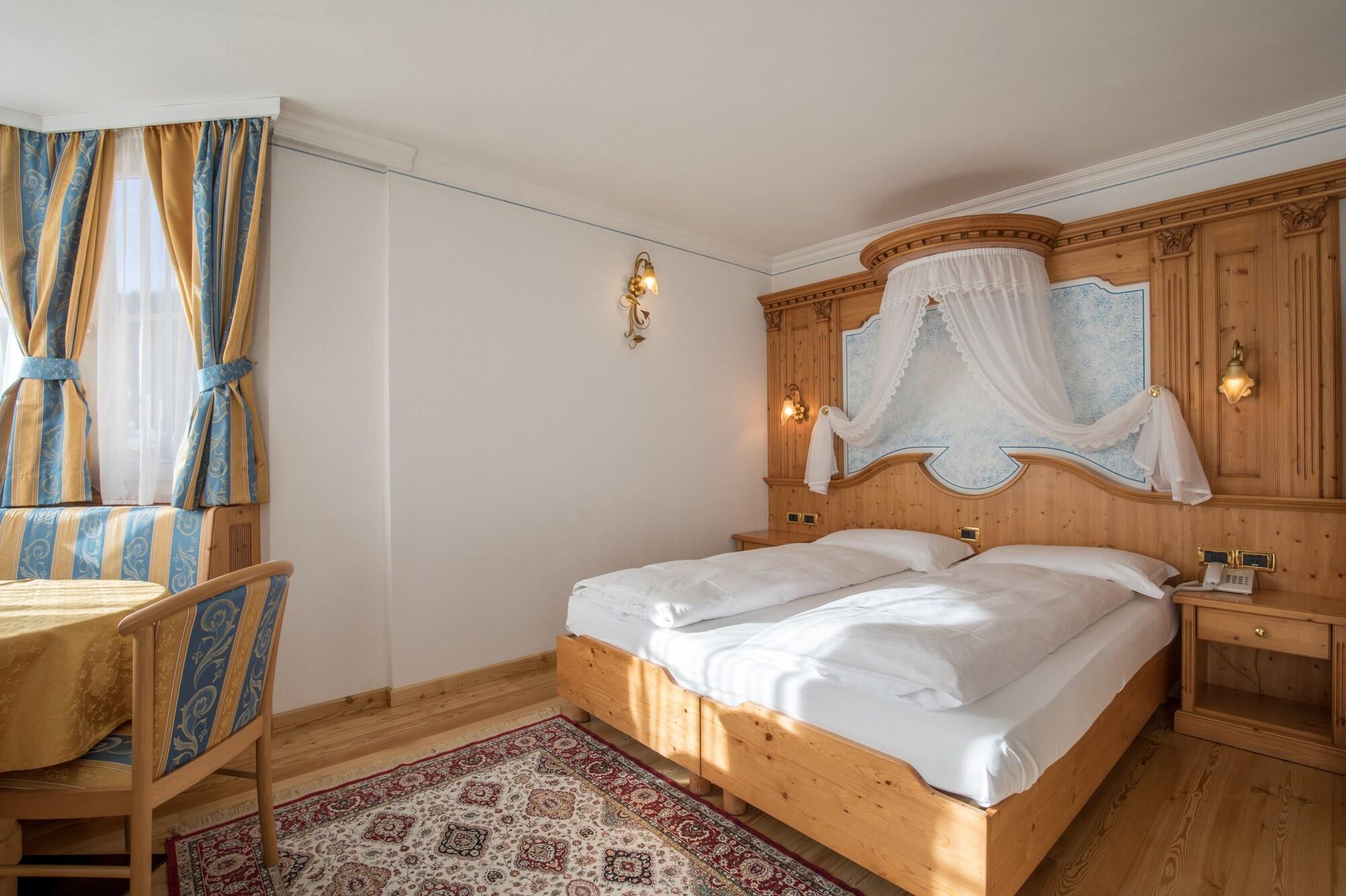 Hotel Chalet All'Imperatore Madonna Exterior foto
